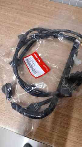 KARTİN TİCARET HONDA CİVİC FC5 ÇIKMA ORJİNAL PARK SENSÖRÜ TESİSATI 2017-2021 MODEL LER ARASI UYUMLUDUR