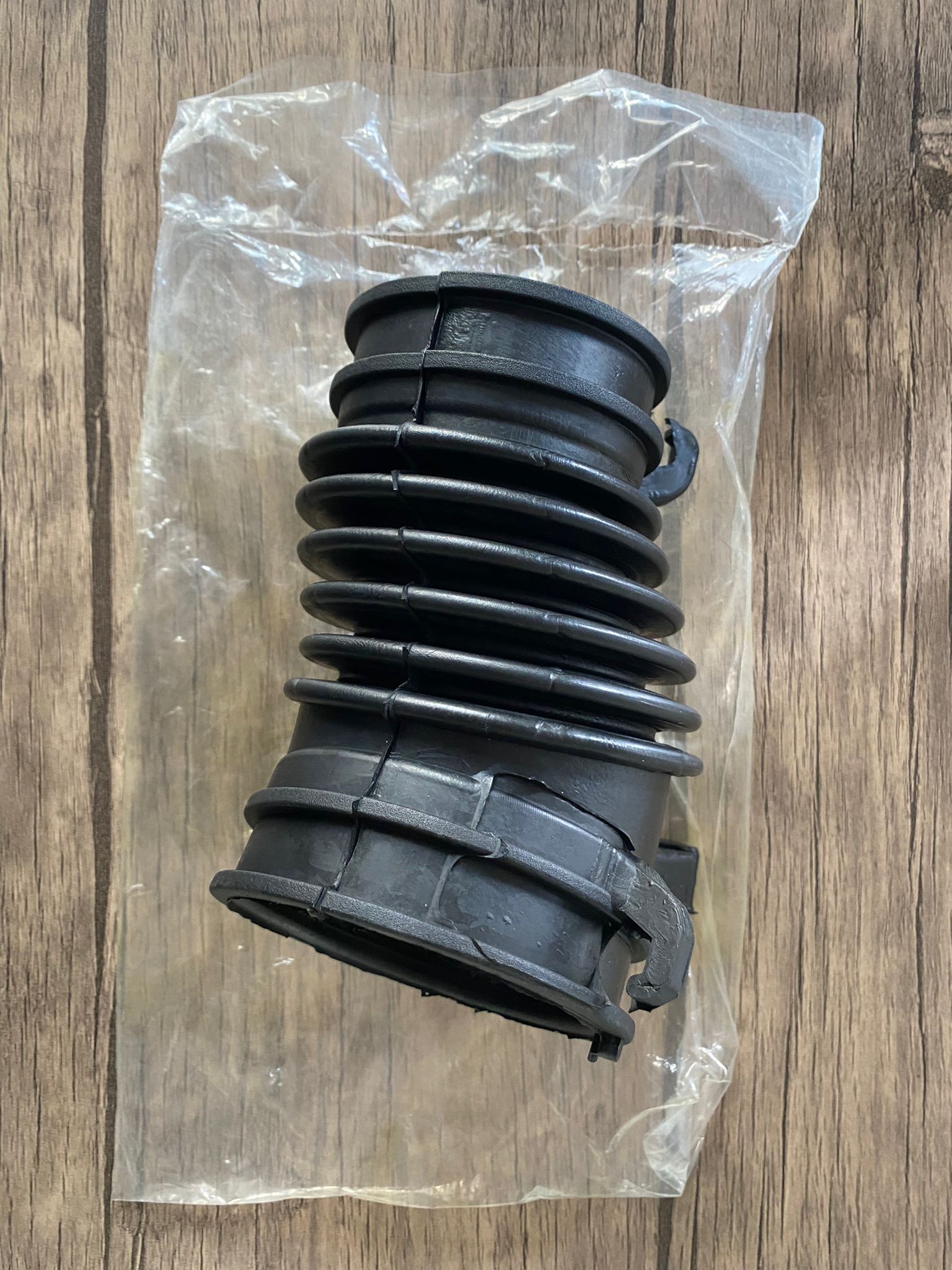 KARTİN TİCARET HONDA CIVIC FC5 DİZEL HAVA FİLTRE BORULARI 2017-2022 ARASI MODELLERE UYUMLUDUR