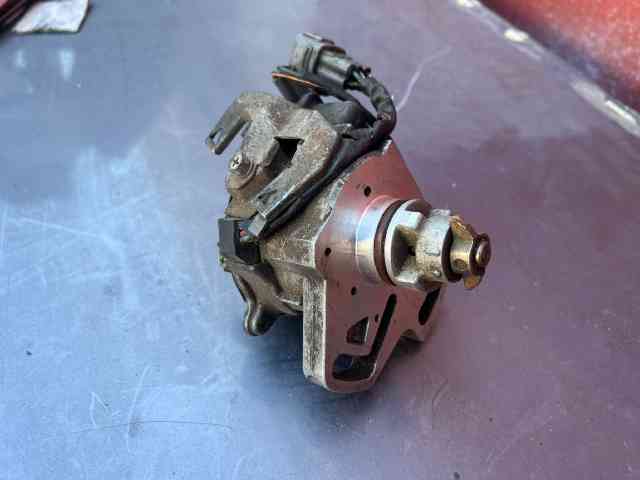 KARTİN TİCARET TOYOTA COROLLA AE101 1.6 ENJEKSİYONLU DİSTRİBÜTÖRLER 1993-1999 ARASI MODELLERE UYUMLUDUR